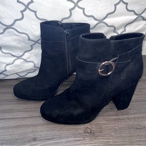 LC Lauren Conrad Booties 4.5” block heel